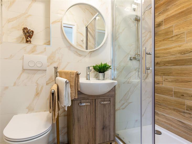 Apartment A1, for 6 persons