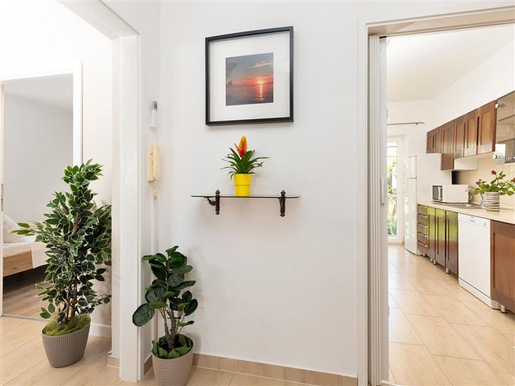 Apartment A1, for 6 persons