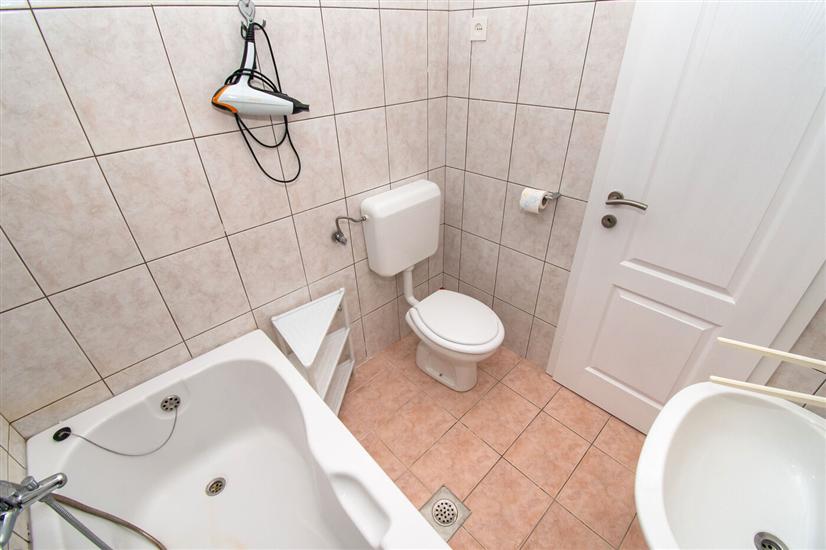 Apartment A3, for 4 persons