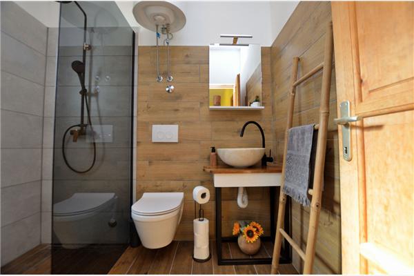 Apartment A1, for 5 persons