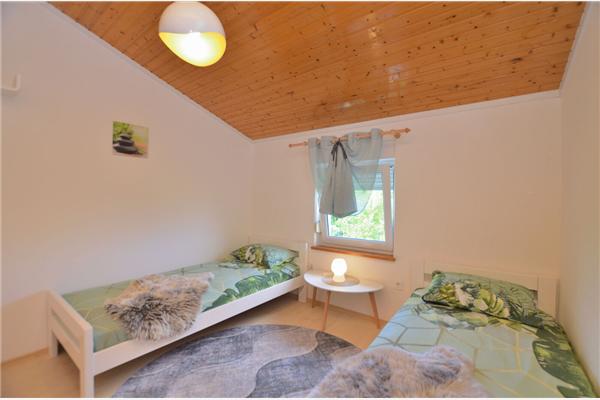 Apartment A1, for 5 persons