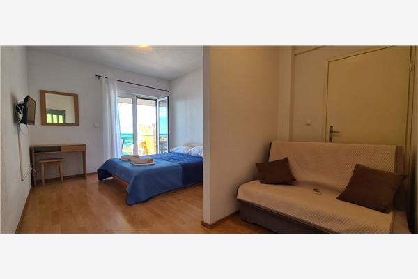 Apartment A2, for 3 persons