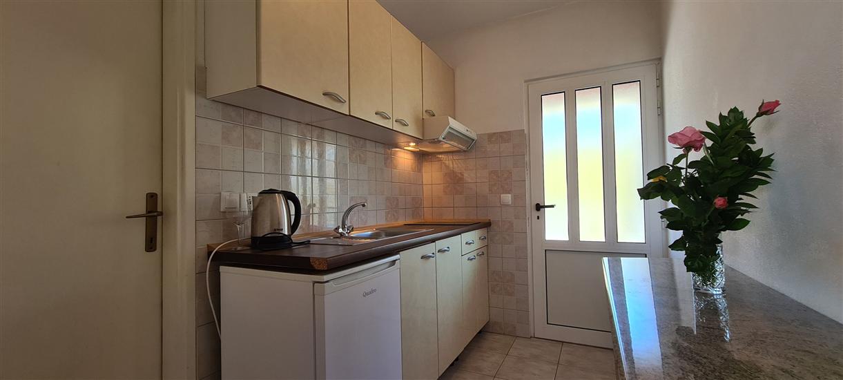 Apartment A2, for 3 persons