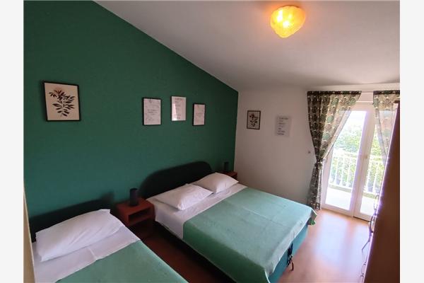 Apartment A3, for 5 persons