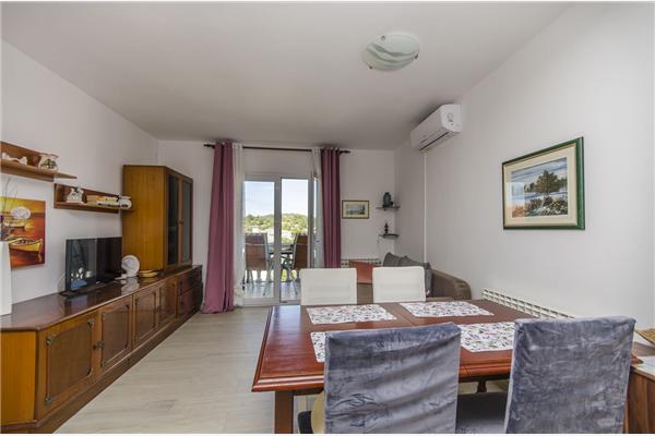 Apartment A1, for 4 persons
