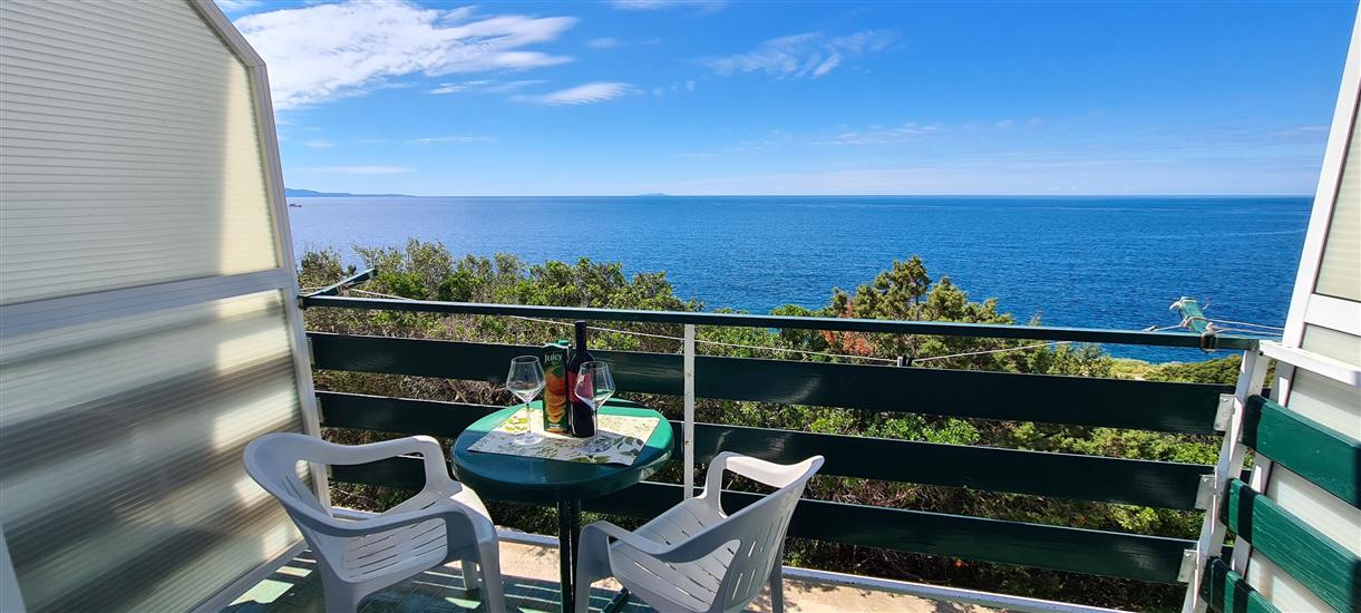 Apartment A8, for 2 persons