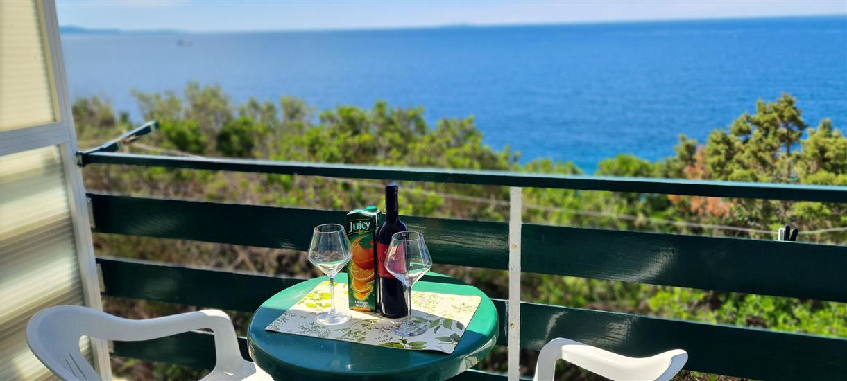 Apartment A8, for 2 persons