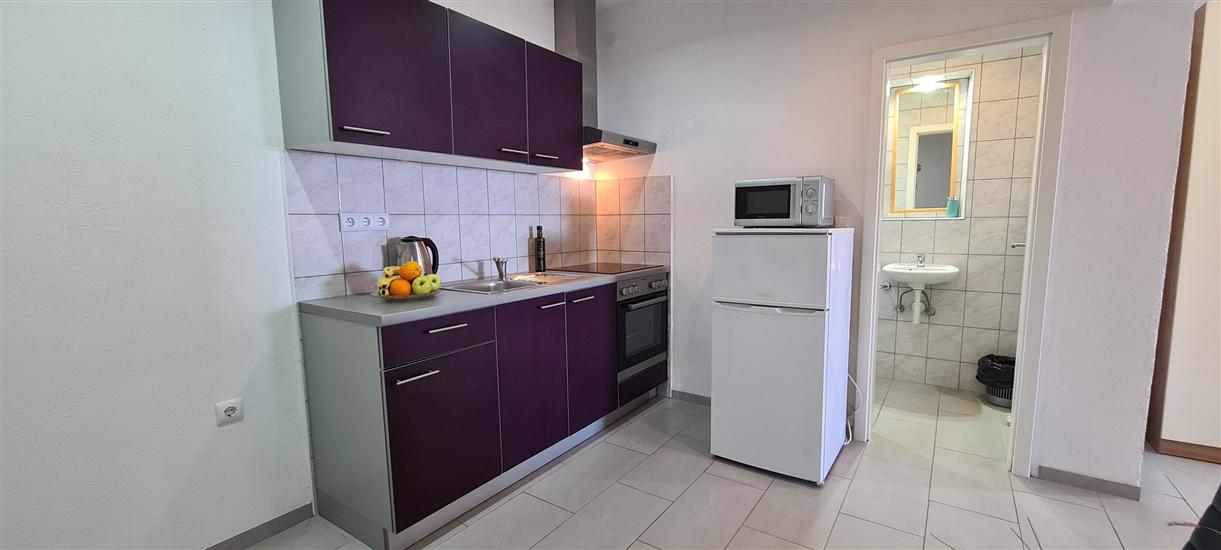 Apartment A10, for 3 persons