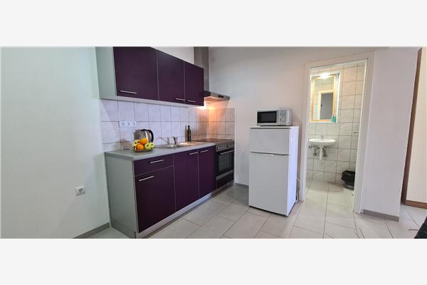 Apartment A10, for 3 persons