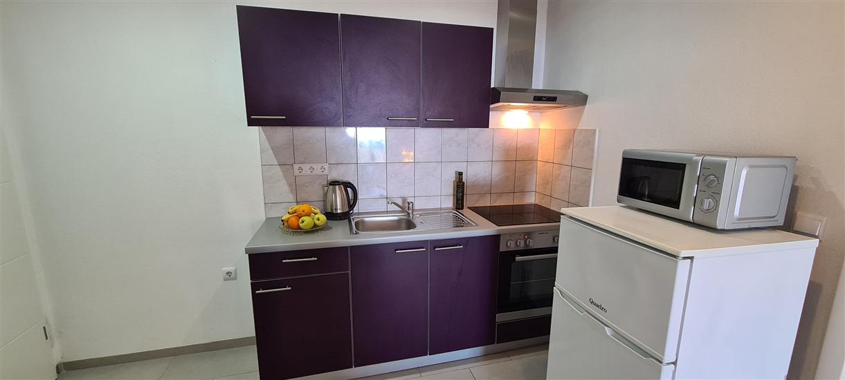 Apartment A10, for 3 persons