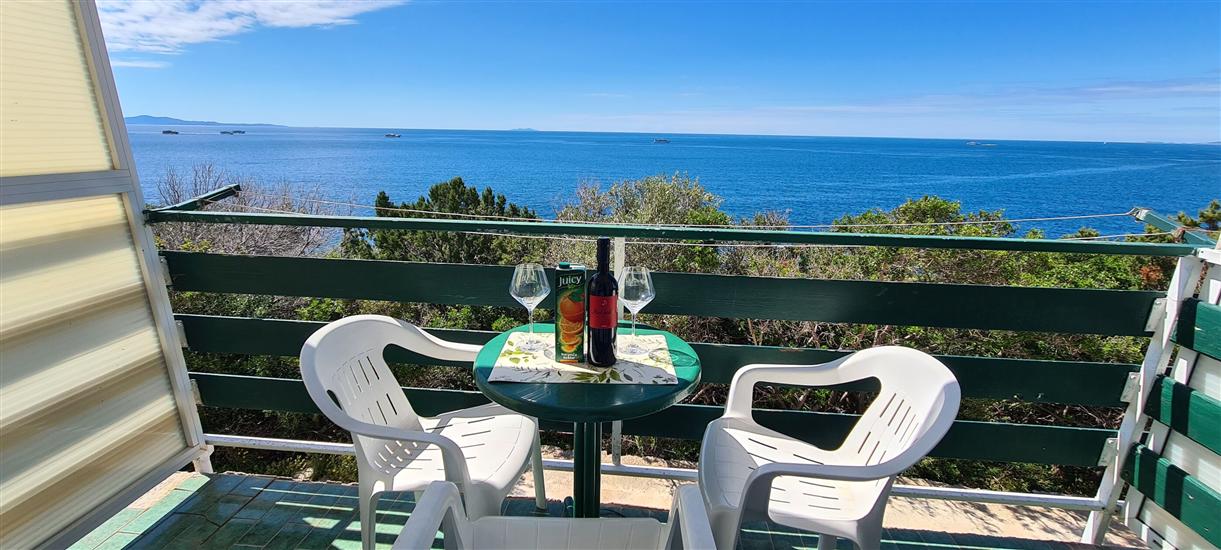 Apartment A10, for 3 persons