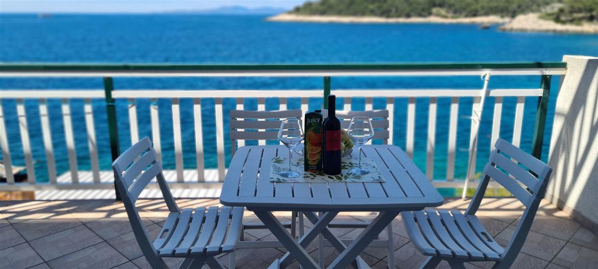 Apartment A1, for 4 persons