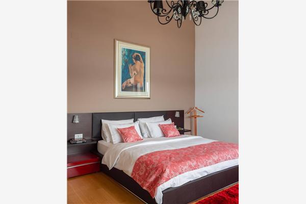 House K1, for 10 persons