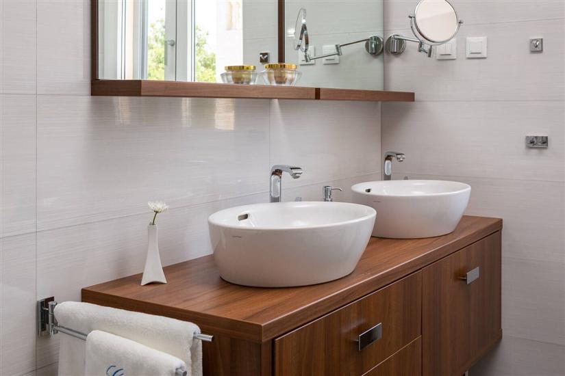 House K1, for 10 persons