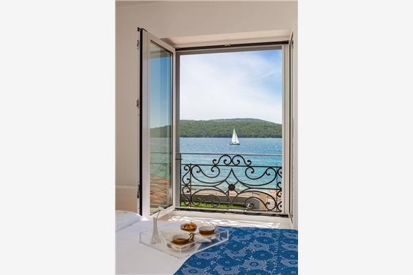 House K1, for 10 persons