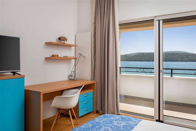 House K1, for 10 persons