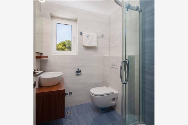 House K1, for 10 persons