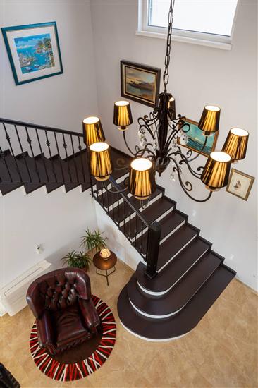 House K1, for 10 persons