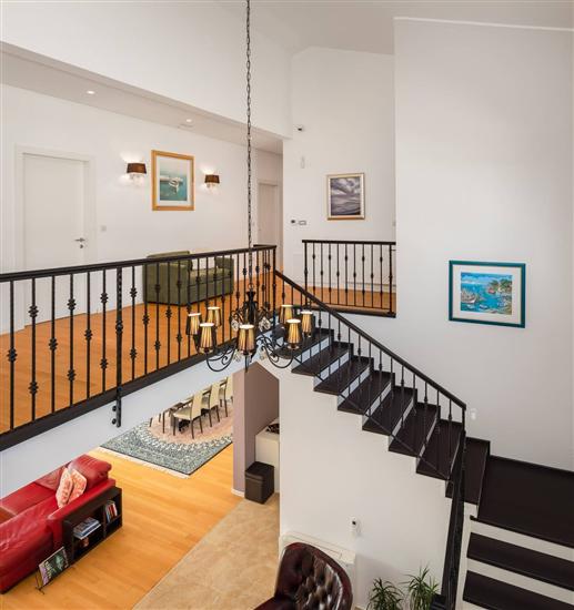 House K1, for 10 persons