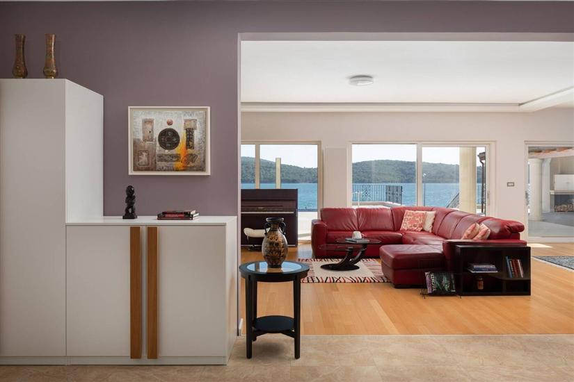 House K1, for 10 persons