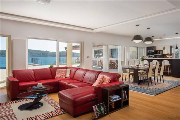 House K1, for 10 persons