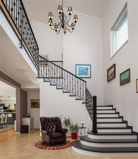 House K1, for 10 persons