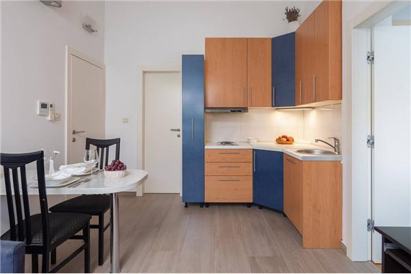 House K1, for 10 persons