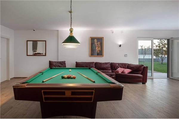 House K1, for 10 persons