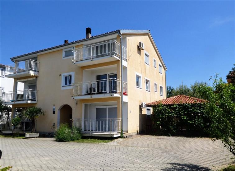 Apartament Dado