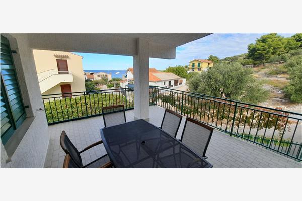 Apartment A1, for 6 persons