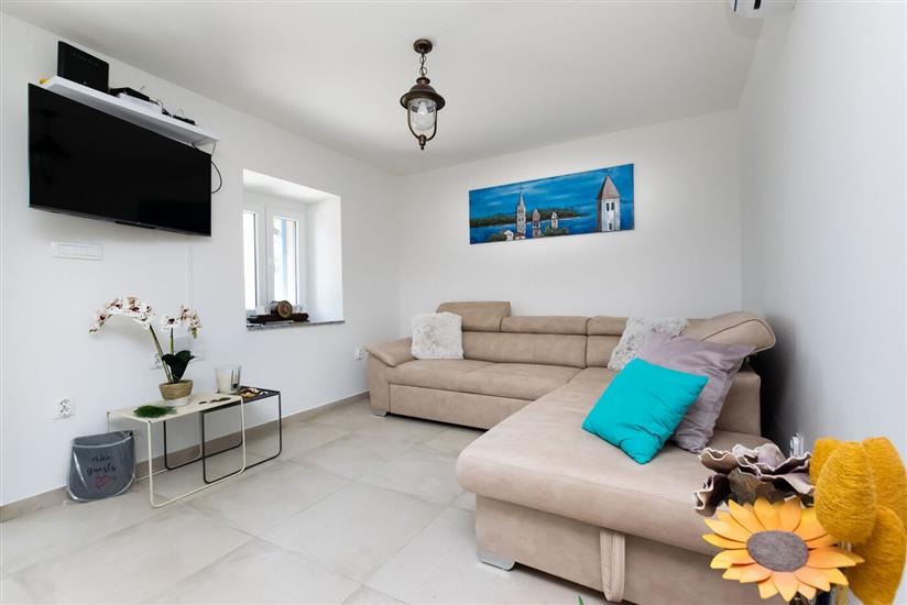 House K1, for 8 persons