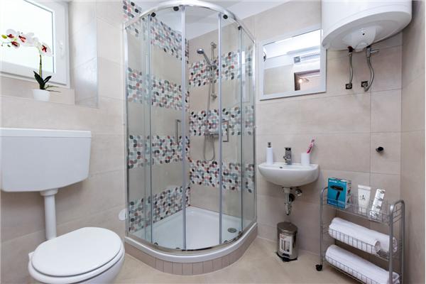 House K1, for 8 persons