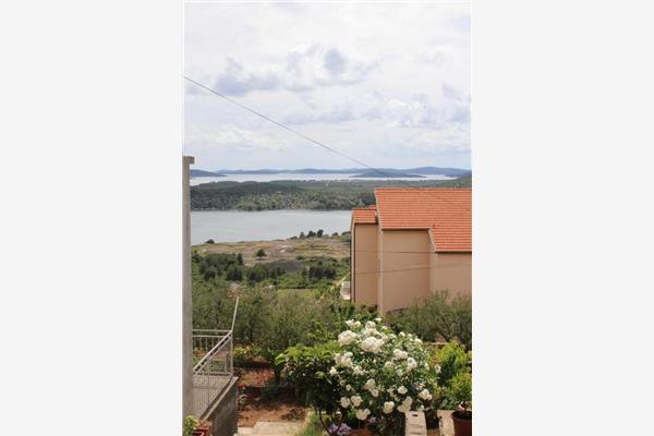 Apartment A1, for 3 persons