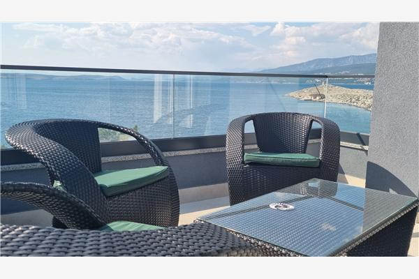 Apartment A9, for 2 persons