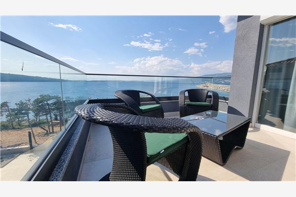 Apartment A9, for 2 persons