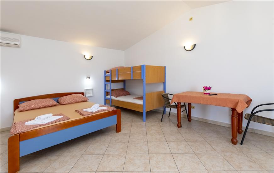 Apartment A3, for 4 persons