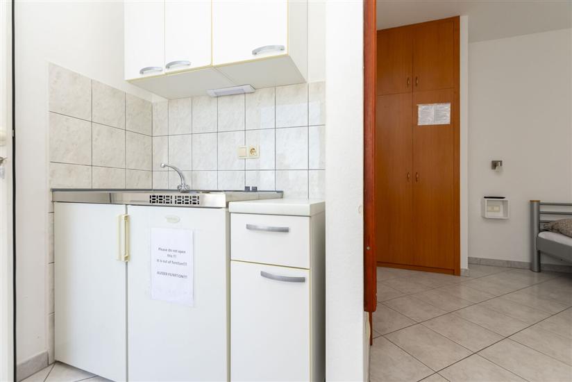 Apartment A4, for 4 persons