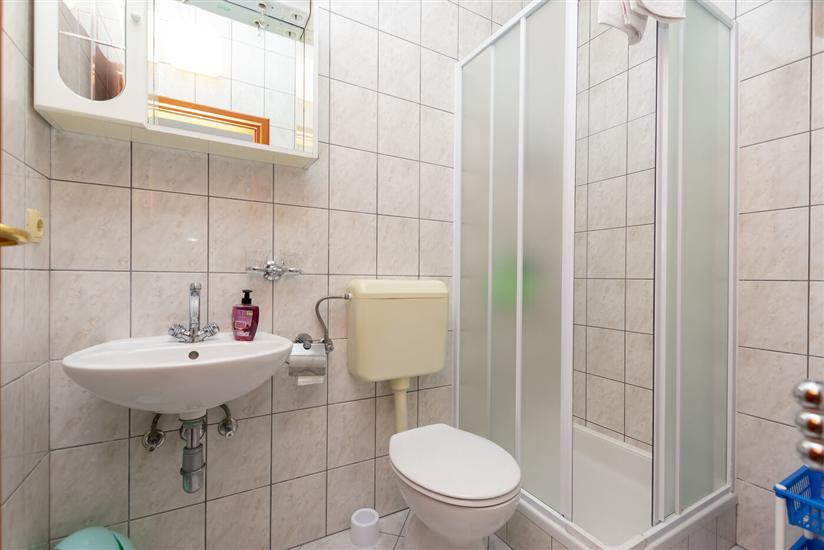 Apartment A4, for 4 persons