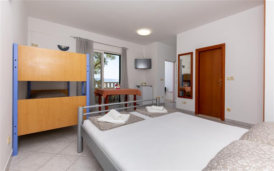 Apartment A4, for 4 persons