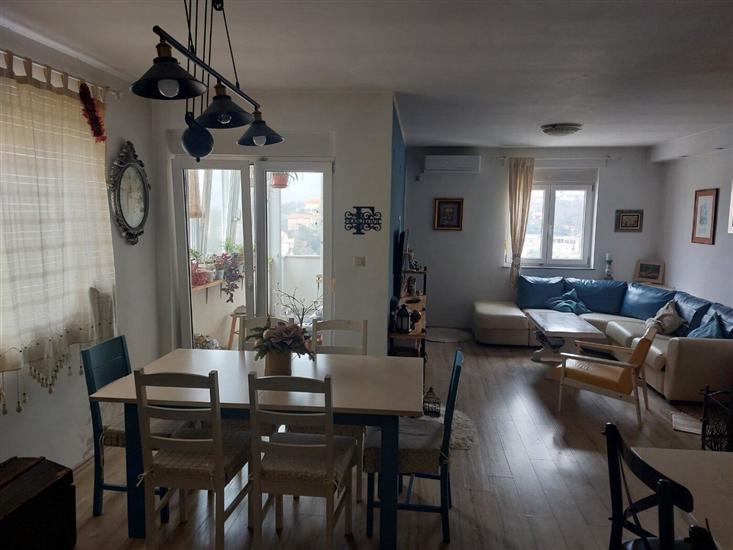 Apartment A4, for 4 persons