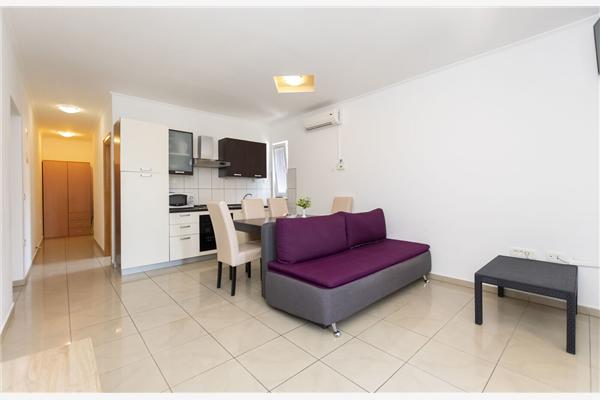 Apartment A4, for 4 persons