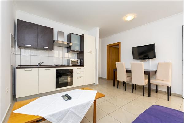 Apartment A6, for 4 persons