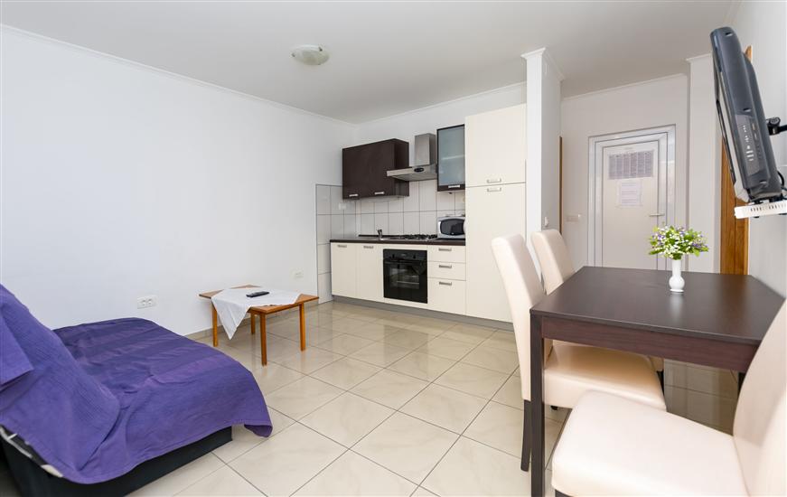 Apartment A6, for 4 persons