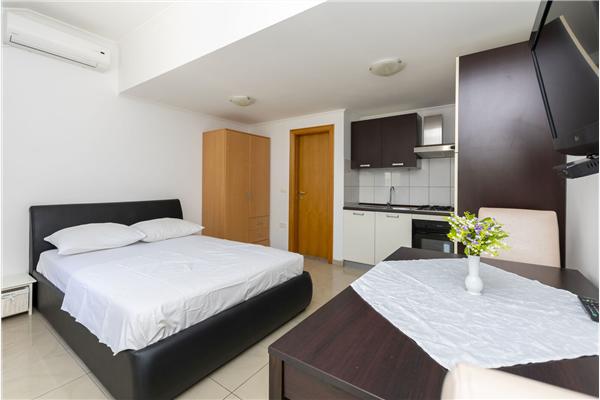 Apartment A1, for 2 persons