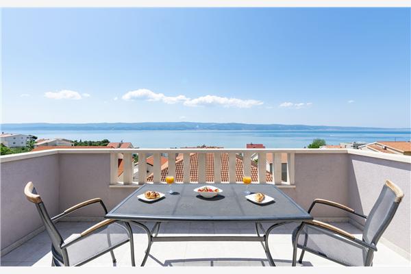 Apartment A3, for 6 persons