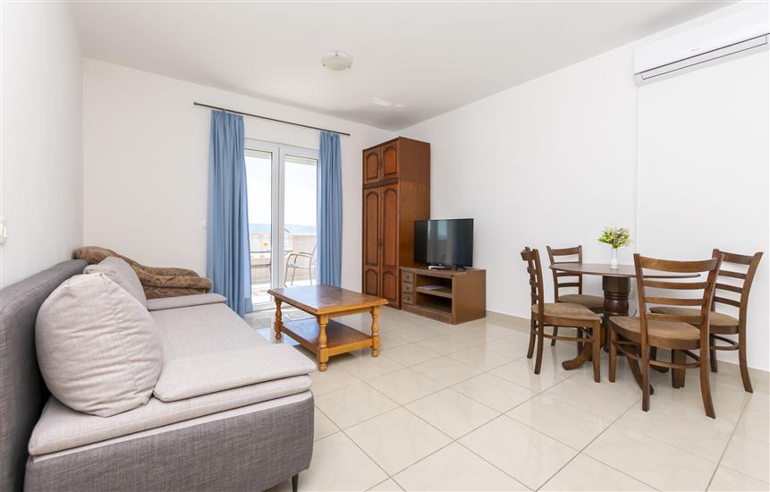 Apartment A3, for 6 persons