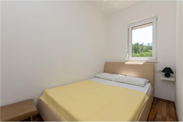 Apartment A2, for 6 persons