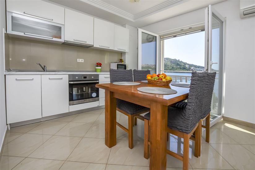 Apartment A1, for 4 persons