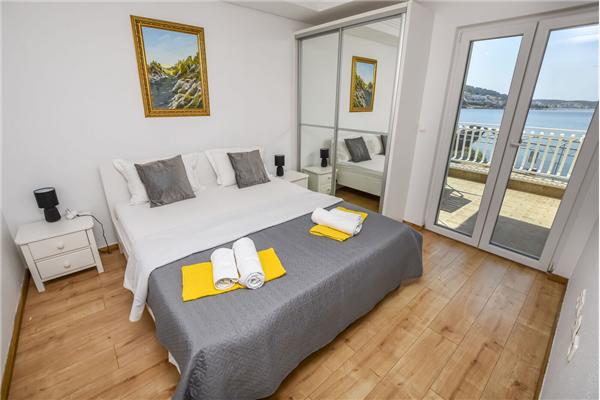 Apartment A2, for 4 persons
