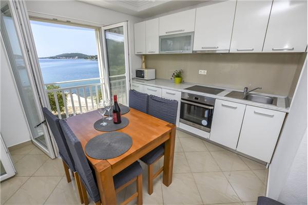 Apartment A2, for 4 persons